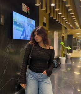 Stylish Black Knit Textured Top