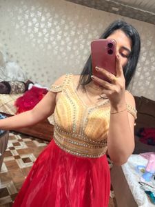 Stunning Embellished Ethnic Gown🎀❤️🦋