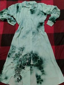 Green Tie-Dye Embroidered Dress👗