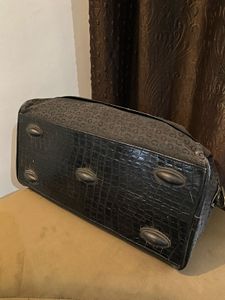 GUESS TRAVEL BAG