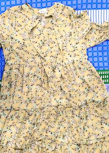 Knot Pattern Style 👗 Dress New But Without Tag