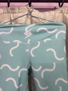 Aqua Blue Graphic Leggings