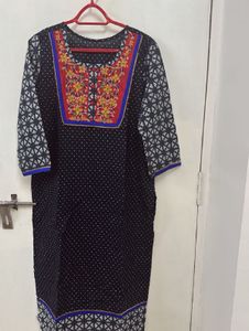 Black embroidered kurti