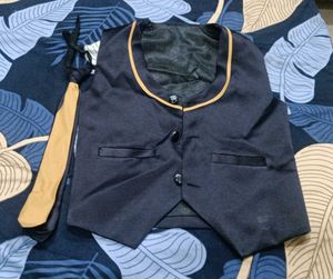 boys suit set with jacket and tie size 8 no