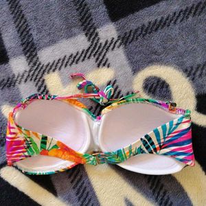 Vibrant Tropical Print Bikini Top