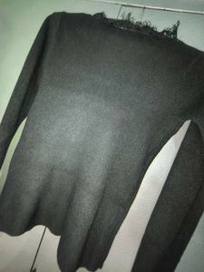 Chic Black V-Neck Top