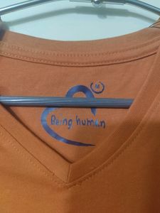 Men's Casual Tshirt. Like New. Good Condition.