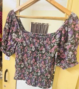 Floral Smocked Puff Sleeve Top