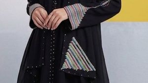 Elegant Black Abaya Dress