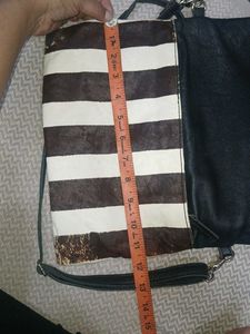 Stylish Striped Crossbody Bag