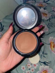 MAC Studio Fix Powder Plus Foundation