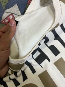 American Guar Graphic Sweatshirt