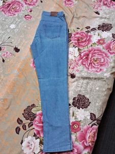 Womens Trending Jeans