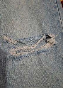Supr'e Denim Ripped Jeans