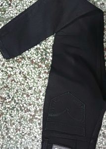Black Jeans