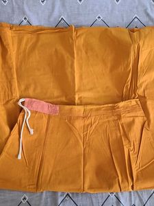 women mustard color peticot