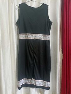 Price🔽Chic Black Dress🔥