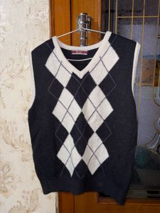Argyle Knit Vest Sweater