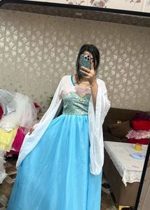 Elegant Blue Gown with White Cape❤️🦋🎀