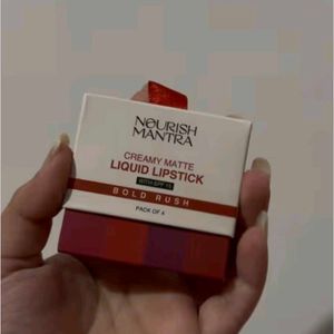 Nourish Mantra Creamy Matte Liquid Lipstick Set