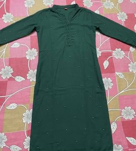Elegant Embellished Green Kurta