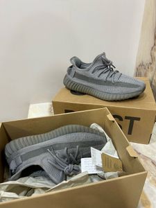Adidas Yeezy 350 V2 Space Ash/Stegry