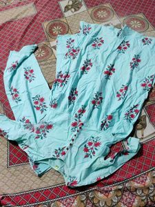 Urbane Elegant Women Kurta Sets