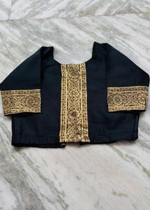 Elegant Grey &amp; Black Banarasi Style Saree