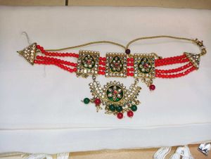Red Beaded Kundan Jewellery Set