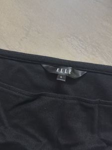 Pocket Detail Black Top
