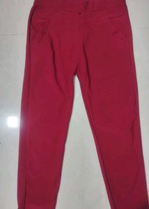 Chic Red Skinny Pants