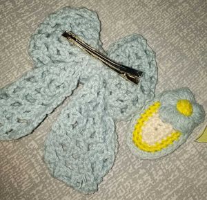 Crocheted Bow &amp; Flower Hair Clips
