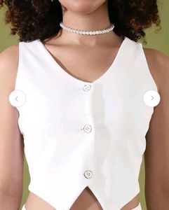 Chic White Vest &amp; Wide-Leg Pants Set