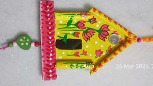 Hand-painted Yellow Birdhouse Showpiece 🌷