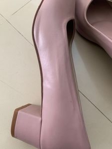 Heel Shoe