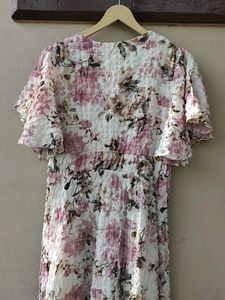 Floral Print Flutter Sleeve Midi Dress