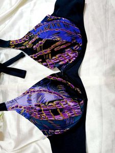 🇳🇿💫🎀Exotic Print Halter Bikini Top