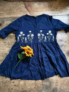 💕Peplum Top 🥳