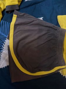 Cute Yellow &amp; Grey Skirt Set