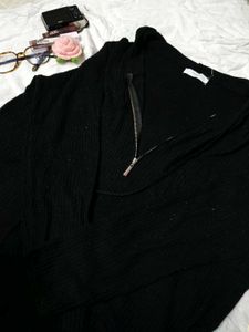 Chic Black Zipper Knit Sweater