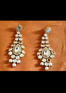 Exquisite Pearl and Kundan Jewellery Set