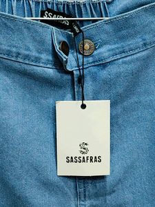 Light Wash Wide Leg Jeans
