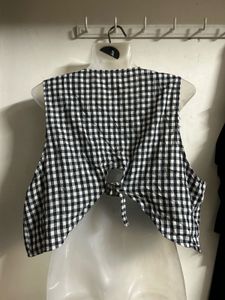 Black and White Checkered Sleeveless Top