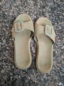 Sandal