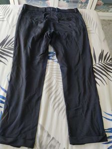 Stylish Checked Trousers-check descripti