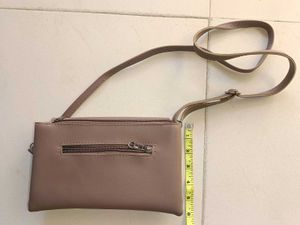 🆕 JIMMYCHOO Sling Bag With 4 Pockets