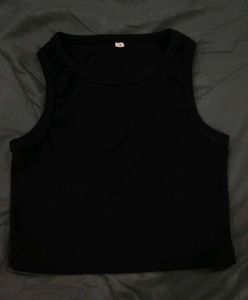 Black and White Tank Tops Set
