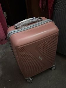 Stylish Rose Gold Travel Suitcase