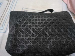 Stylish Black Textured Cosmetic Pouch