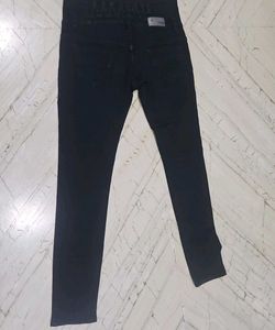 Black Skinny Fit Jeans